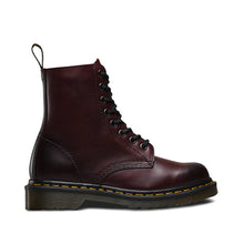 Dr. Martens Antique Temperley