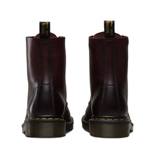 Dr. Martens Antique Temperley